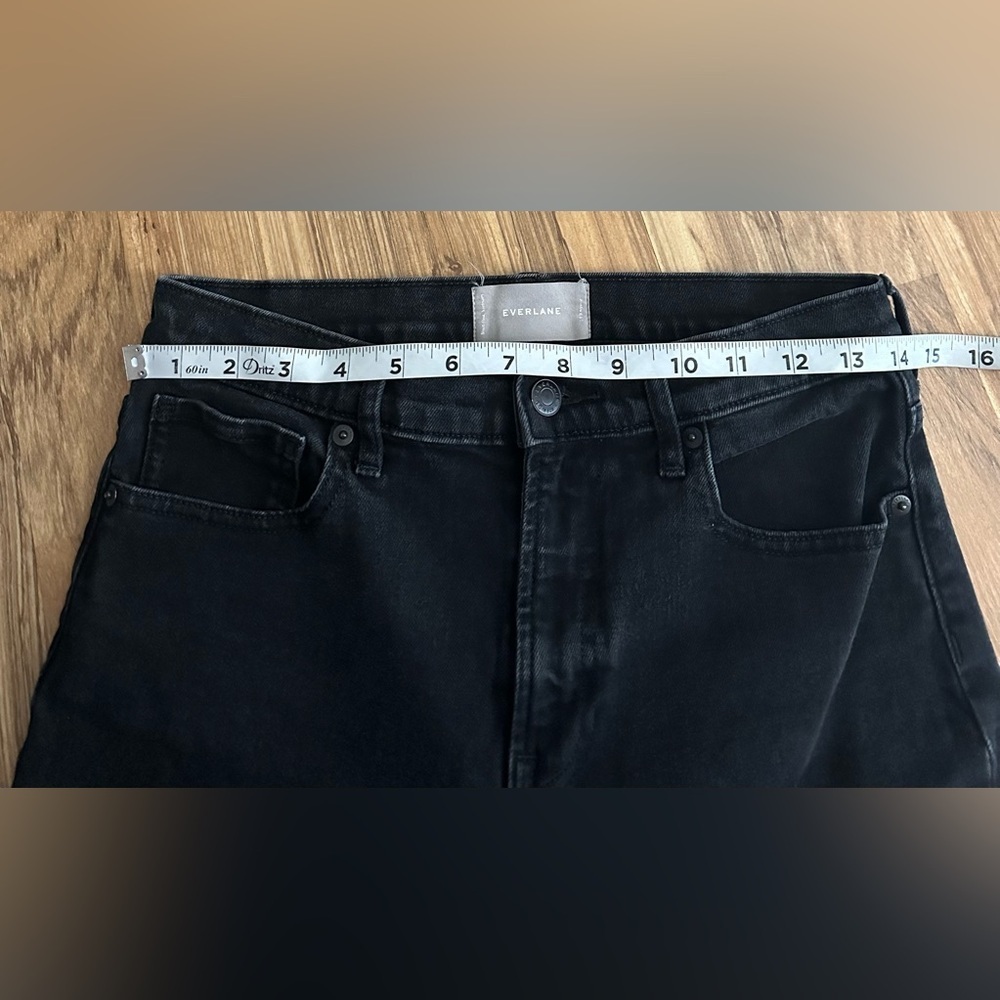 Everlane High Rise Kick Crop Jeans Black Size 29 Regular Raw Hem - Picture 9 of 9